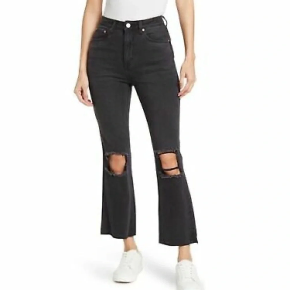 Avec Les Filles High Rise Distressed Jeans Size 29 Black‎ Flared Cropped NWT